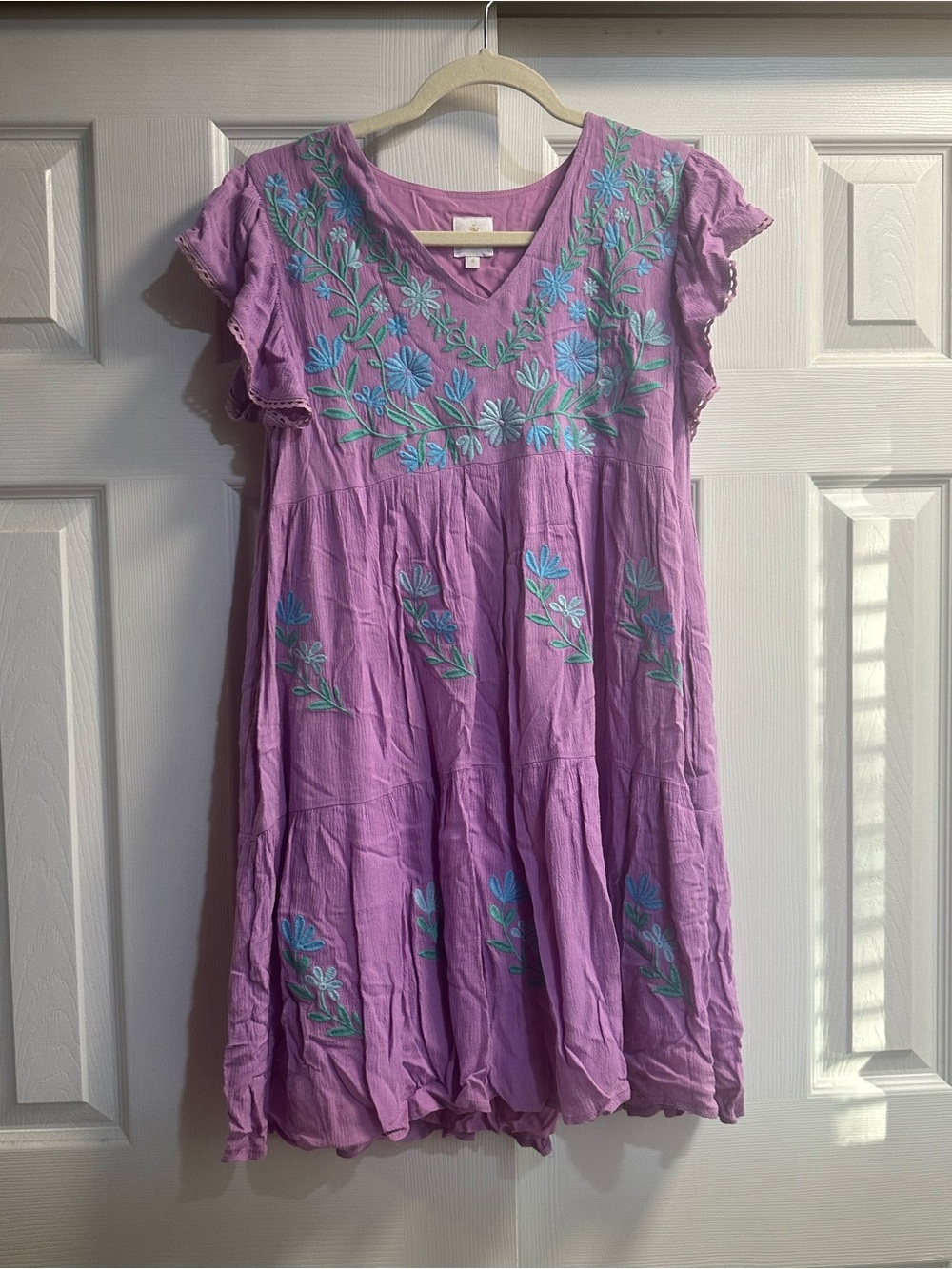 Lavender Embroidered V-Neck Casual Dress